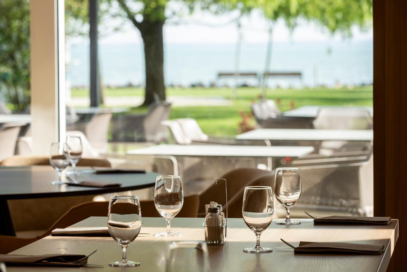 Hotel Marina Port Balatonkenese Exterior foto
